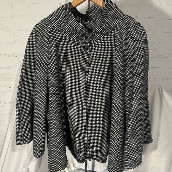 Houndstooth Women’s Cape Jacket Made In The USA OSFA - Picture 1 of 9